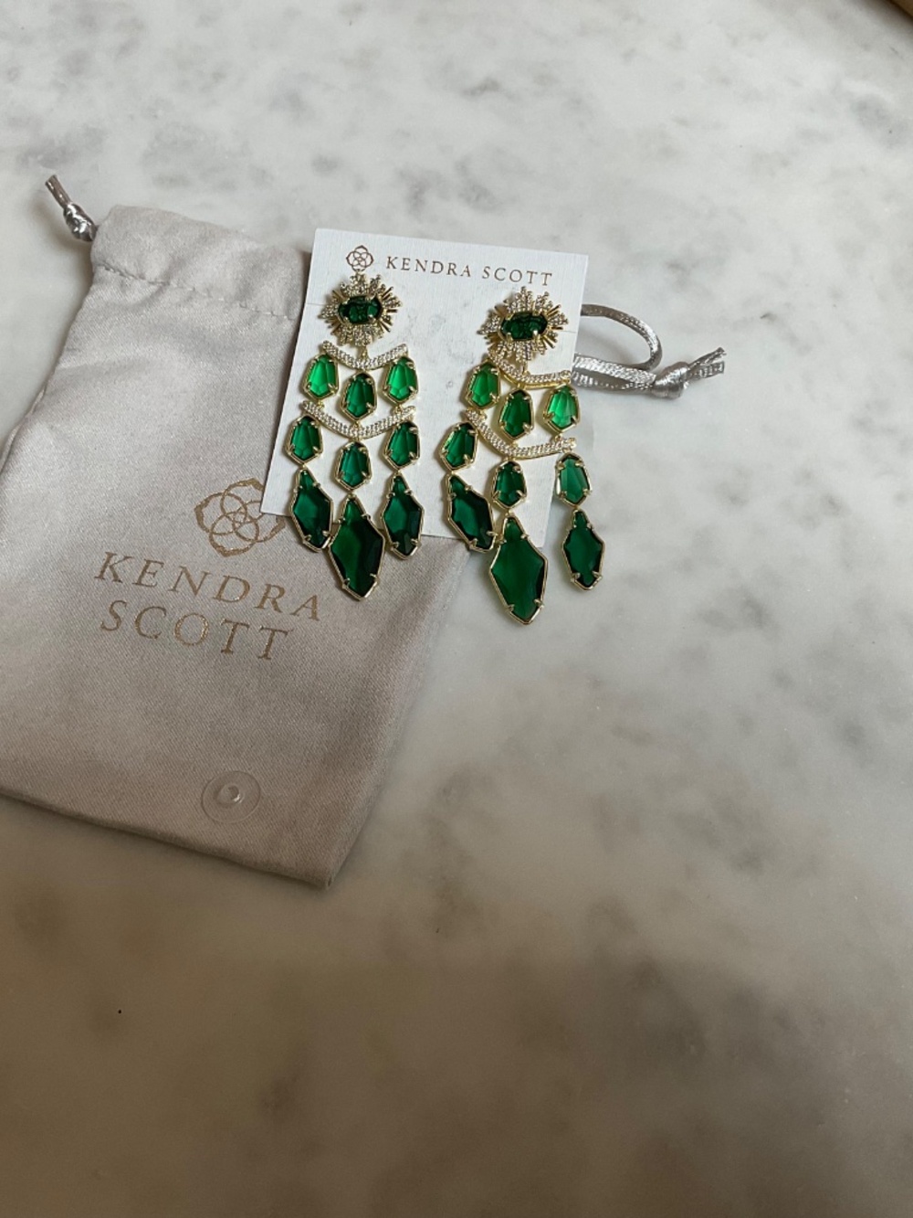 Kendra Scott Alexandria Tiered Statement Earrings in Gold & Green Glass - Picture 5 of 5